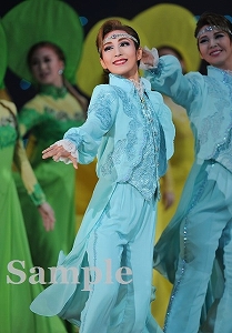 澄輝さやと 舞台写真／宙組大劇場公演『天（そら）は赤い河のほとり』『シトラスの風－Sunrise－』