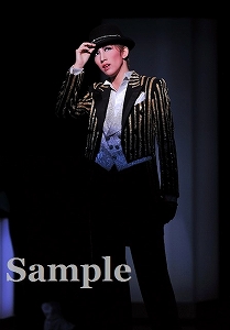 真風涼帆 舞台写真／宙組大劇場公演『天（そら）は赤い河のほとり』『シトラスの風－Sunrise－』