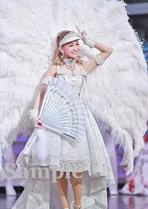 愛希れいか 舞台写真／月組東京公演『カンパニー－努力（レッスン）、情熱（パッション）、そして仲間たち（カンパニー）－』『BADDY（バッディ）－悪党（ヤツ）は月からやって来る－』