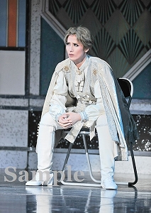 月城かなと 舞台写真／月組東京公演『カンパニー－努力（レッスン）、情熱（パッション）、そして仲間たち（カンパニー）－』『BADDY（バッディ）－悪党（ヤツ）は月からやって来る－』