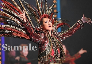 紅ゆずる 舞台写真／星組大劇場公演『ANOTHER WORLD』『Killer Rouge（キラールージュ）』