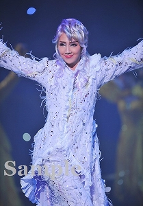 紅ゆずる 舞台写真／星組大劇場公演『ANOTHER WORLD』『Killer Rouge（キラールージュ）』