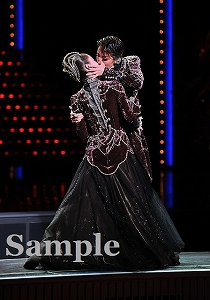 紅 綺咲 舞台写真／星組大劇場公演『ANOTHER WORLD』『Killer Rouge（キラールージュ）』