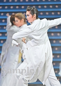 愛月ひかる 舞台写真／宙組東京公演『天（そら）は赤い河のほとり』『シトラスの風－Sunrise－』