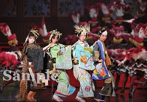 天華 ほか 舞台写真／星組新人公演『ANOTHER WORLD』