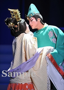 鳳月 仙名 舞台写真／花組博多座公演『あかねさす紫の花』『Sante!!』