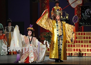 明日海 仙名 舞台写真／花組博多座公演『あかねさす紫の花』『Sante!!』役替わり