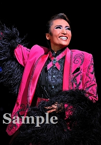 望海風斗 舞台写真／雪組大劇場公演『Gato Bonito!!』