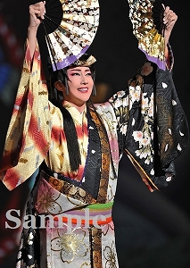 紅ゆずる 舞台写真／星組東京公演『ANOTHER WORLD』『Killer Rouge（キラールージュ）』