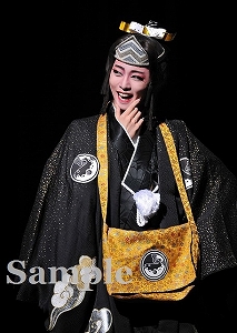 礼真琴 舞台写真／星組東京公演『ANOTHER WORLD』『Killer Rouge（キラールージュ）』