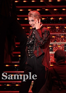 礼真琴 舞台写真／星組東京公演『ANOTHER WORLD』『Killer Rouge（キラールージュ）』