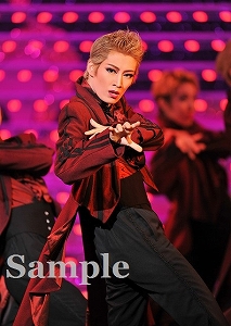 瀬央ゆりあ 舞台写真／星組東京公演『ANOTHER WORLD』『Killer Rouge（キラールージュ）』