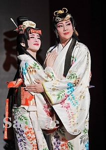 紅 綺咲 舞台写真／星組東京公演『ANOTHER WORLD』『Killer Rouge（キラールージュ）』