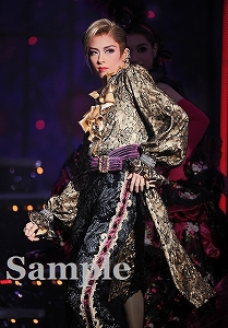 明日海りお 舞台写真／花組大劇場公演『MESSIAH －異聞・天草四郎－』『BEAUTIFUL GARDEN －百花繚乱－』