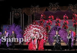 フィナーレ 舞台写真／花組大劇場公演『MESSIAH －異聞・天草四郎－』『BEAUTIFUL GARDEN －百花繚乱－』