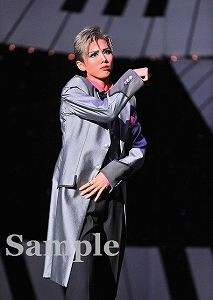 彩風咲奈 舞台写真／雪組東京公演『Gato Bonito!!』