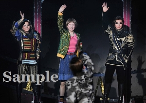 愛希 紫門 千海 舞台写真／月組バウホール公演『愛聖女（サントダムール）―Sainte d'Amour―』