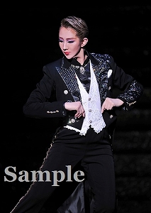 紅ゆずる 舞台写真／星組梅田芸術劇場公演『Thunderbolt Fantasy（サンダーボルト ファンタジー） 東離劍遊紀（とうりけんゆうき）』『Killer Rouge／星秀☆煌紅』