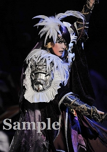 麻央侑希 舞台写真／星組梅田芸術劇場公演『Thunderbolt Fantasy（サンダーボルト ファンタジー） 東離劍遊紀（とうりけんゆうき）』『Killer Rouge／星秀☆煌紅』