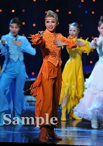 礼真琴 舞台写真／星組梅田芸術劇場公演『Thunderbolt Fantasy（サンダーボルト ファンタジー） 東離劍遊紀（とうりけんゆうき）』『Killer Rouge／星秀☆煌紅』