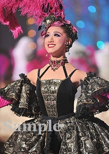 仙名彩世 舞台写真／花組東京公演『MESSIAH（メサイア）－異聞・天草四郎－』『BEAUTIFUL GARDEN－百花繚乱－』