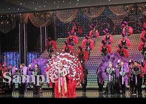 フィナーレ 舞台写真／花組東京公演『MESSIAH（メサイア）－異聞・天草四郎－』『BEAUTIFUL GARDEN－百花繚乱－』