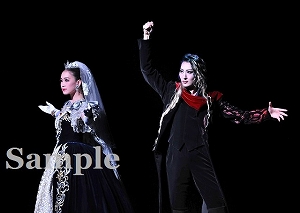 珠城 愛希 舞台写真／月組東京公演『エリザベート－愛と死の輪舞（ロンド）－』