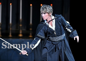 真風涼帆 舞台写真／宙組東京公演『白鷺（しらさぎ）の城（しろ）』『異人たちのルネサンス』