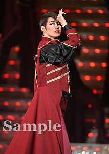 愛月ひかる 舞台写真／宙組東京公演『白鷺（しらさぎ）の城（しろ）』『異人たちのルネサンス』