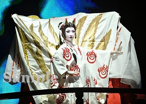 星風まどか 舞台写真／宙組東京公演『白鷺（しらさぎ）の城（しろ）』『異人たちのルネサンス』