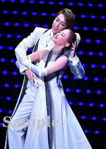 真風・星風 舞台写真／宙組東京公演『白鷺（しらさぎ）の城（しろ）』『異人たちのルネサンス』