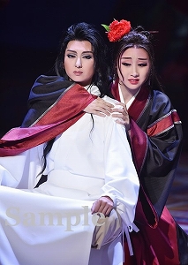 凪七・音 舞台写真／花組ドラマシティ公演『蘭陵王（らんりょうおう）－美しすぎる武将－』