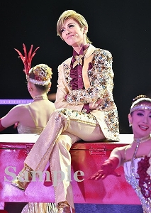 Amazon.co.jp: 花組舞浜アンフィシアター公演 スペシャル