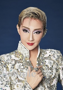 紅ゆずる スチール写真／星組公演『霧深きエルベのほとり』『ESTRELLAS（エストレージャス）～星たち～』