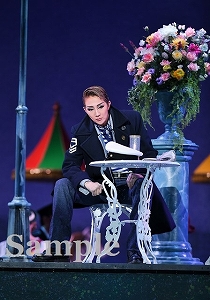 紅ゆずる 舞台写真／星組大劇場公演『霧深きエルベのほとり』『ESTRELLAS（エストレージャス）～星たち～』