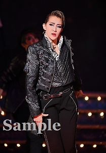 紅ゆずる 舞台写真／星組大劇場公演『霧深きエルベのほとり』『ESTRELLAS（エストレージャス）～星たち～』