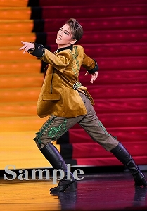 礼真琴 舞台写真／星組大劇場公演『霧深きエルベのほとり』『ESTRELLAS（エストレージャス）～星たち～』