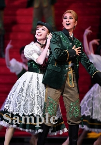 七海・音波 舞台写真／星組大劇場公演『霧深きエルベのほとり』『ESTRELLAS（エストレージャス）～星たち～』