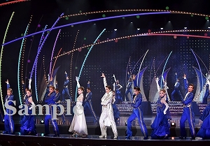 紅　他 舞台写真／星組大劇場公演『霧深きエルベのほとり』『ESTRELLAS（エストレージャス）～星たち～』