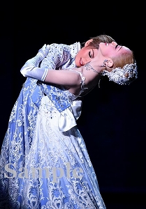 明日海・仙名 舞台写真／花組大劇場公演『CASANOVA』