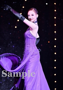 星風まどか 舞台写真／宙組博多座公演『黒い瞳』『VIVA! FESTA! in HAKATA』