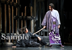 珠城・暁 舞台写真／月組大劇場公演『夢現無双-吉川英治原作「宮本武蔵」より-』『クルンテープ　天使の都』