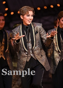 彩風咲奈 舞台写真／雪組東急シアターオーブ公演『20世紀号に乗って』