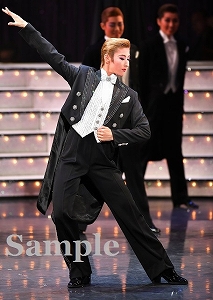 水美舞斗 舞台写真／花組宝塚バウホール公演『Dream On!』