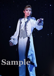 水美舞斗 舞台写真／花組宝塚バウホール公演『Dream On!』