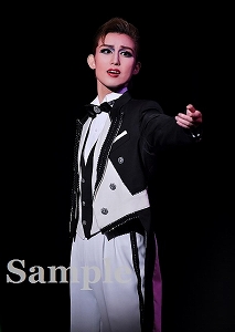 綺城ひか理 舞台写真／花組宝塚バウホール公演『Dream On!』