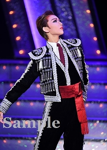 綺城ひか理 舞台写真／花組宝塚バウホール公演『Dream On!』