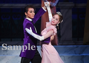 礼・桜庭 舞台写真／星組全国ツアー公演『アルジェの男』『ESTRELLAS（エストレージャス） ～星たち～』