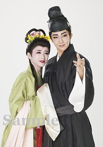 紅・綺咲 スチール写真／星組公演『鎌足－夢のまほろば、大和（やまと）し美（うるわ）し－』