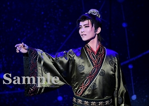 天寿光希 舞台写真／星組公演『鎌足－夢のまほろば、大和（やまと）し美（うるわ）し－』